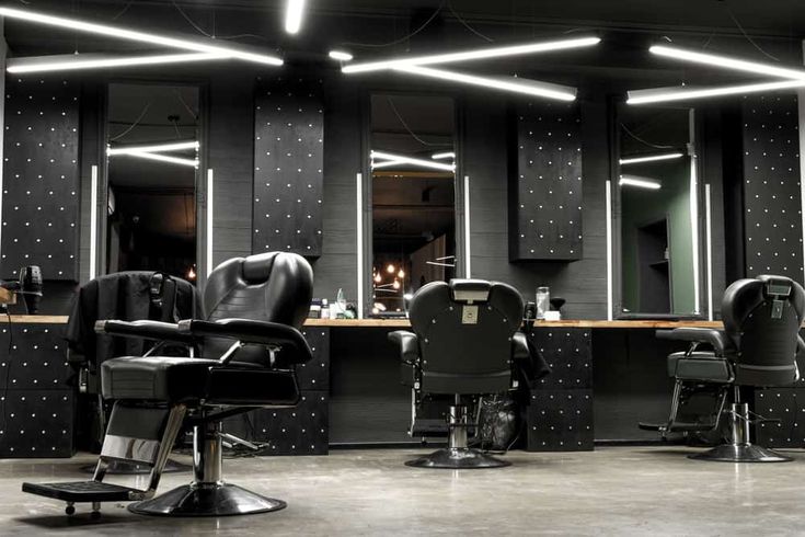 Duplex Men’s Salon Grooming Standards in F7 Markaz Islamabad