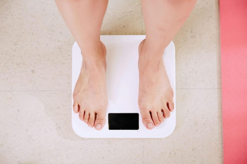 Medical Weight Loss Vs. Natural Methods: 6 Key Points To Consider 