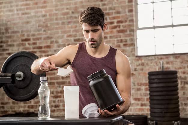 How Creatine Fuels Your Fitness Journey: A Deep Dive